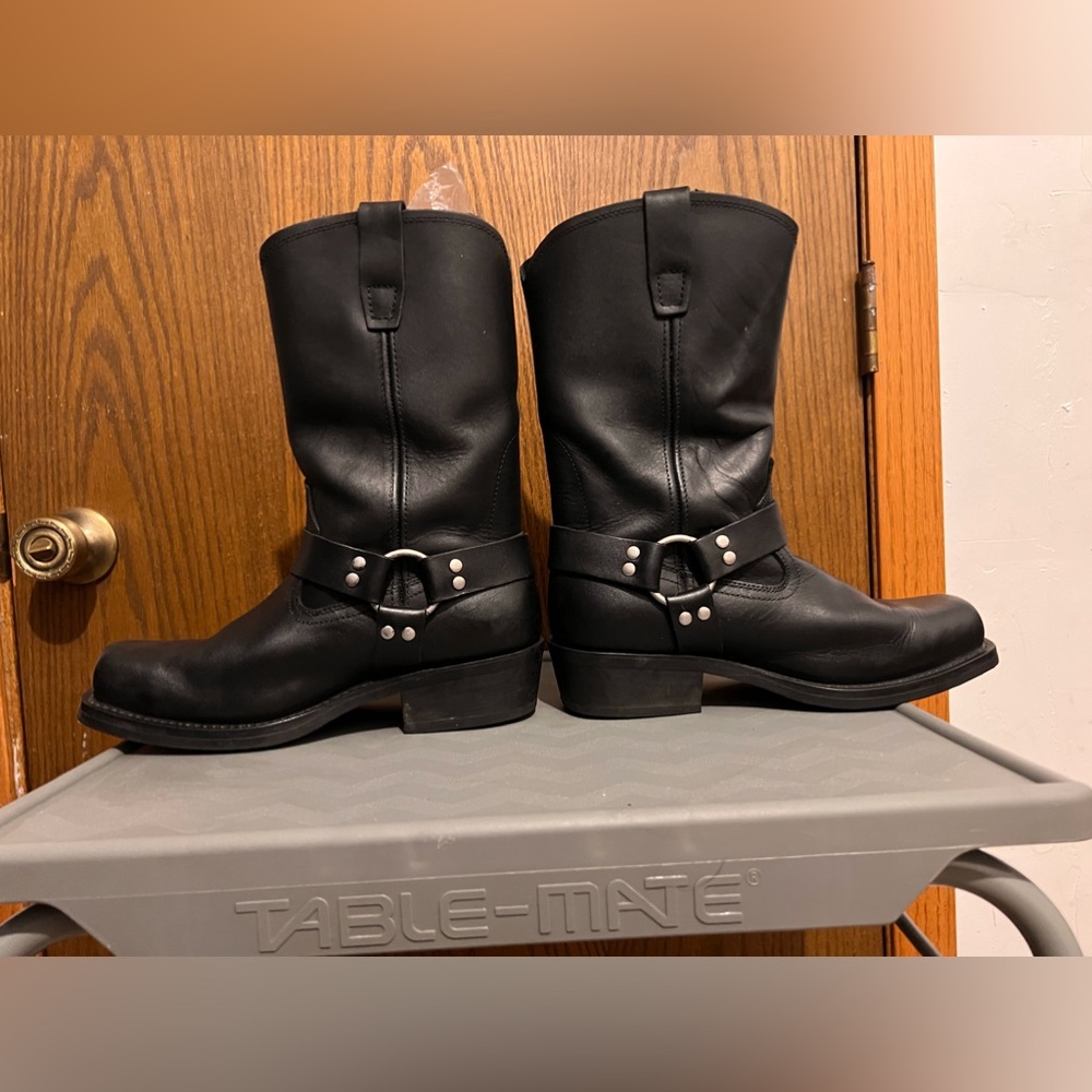 Worn only a couple of times . Comfortable boots . Perfect for riding boots.